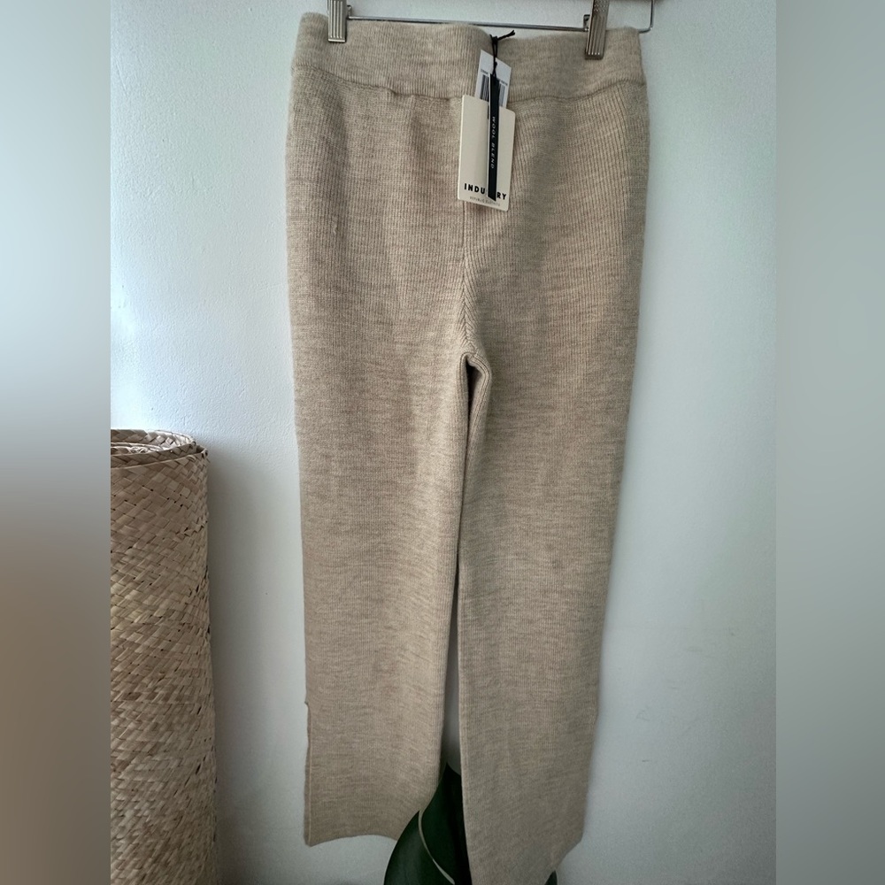 NWT/Industry Clothing / Wool Blend/ Sz Small
